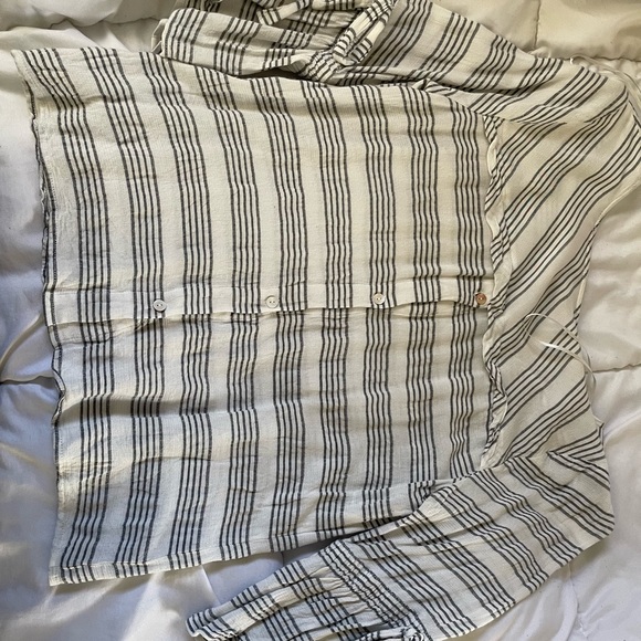 striped blouse - Picture 3 of 3